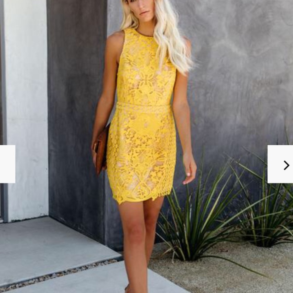 Endless Rose Vici Dolls Yellow Lace Dress Small